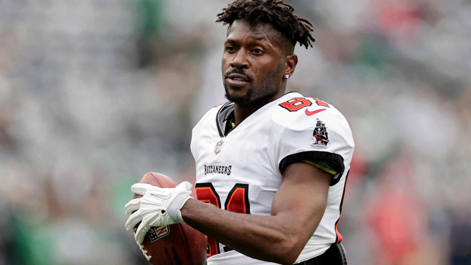 Ex-NFL star Antonio Brown arrested on attempted murder charge in Miami shooting